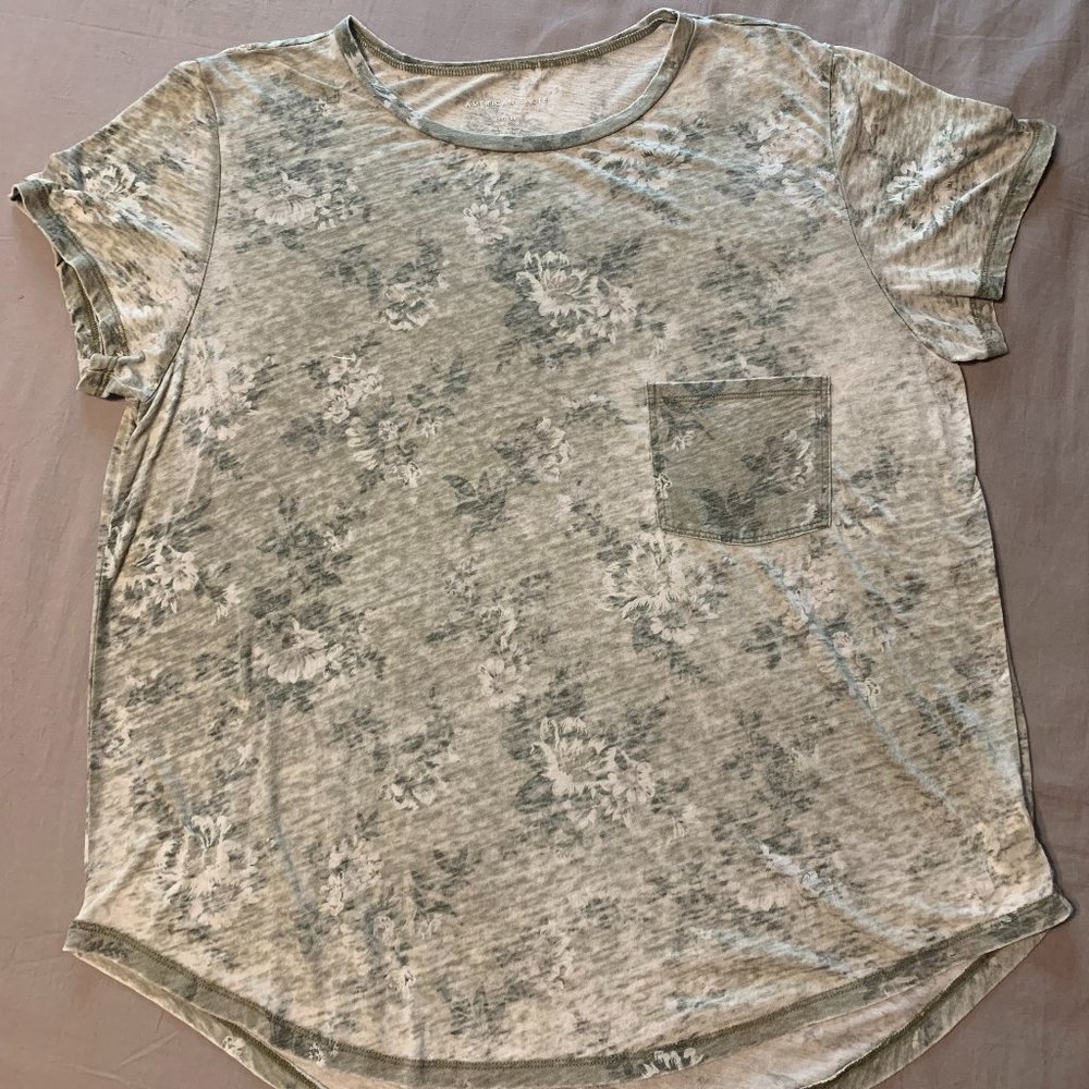 AMERICAN EAGLE - Green T-shirt - XL